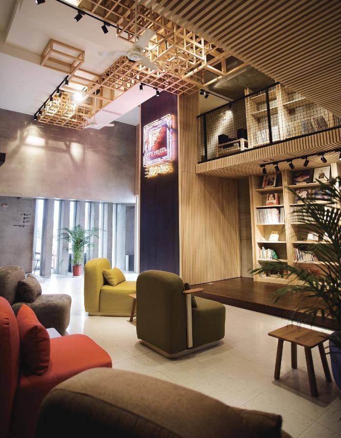 Fff Hotel Heng-ch'un Esterno foto